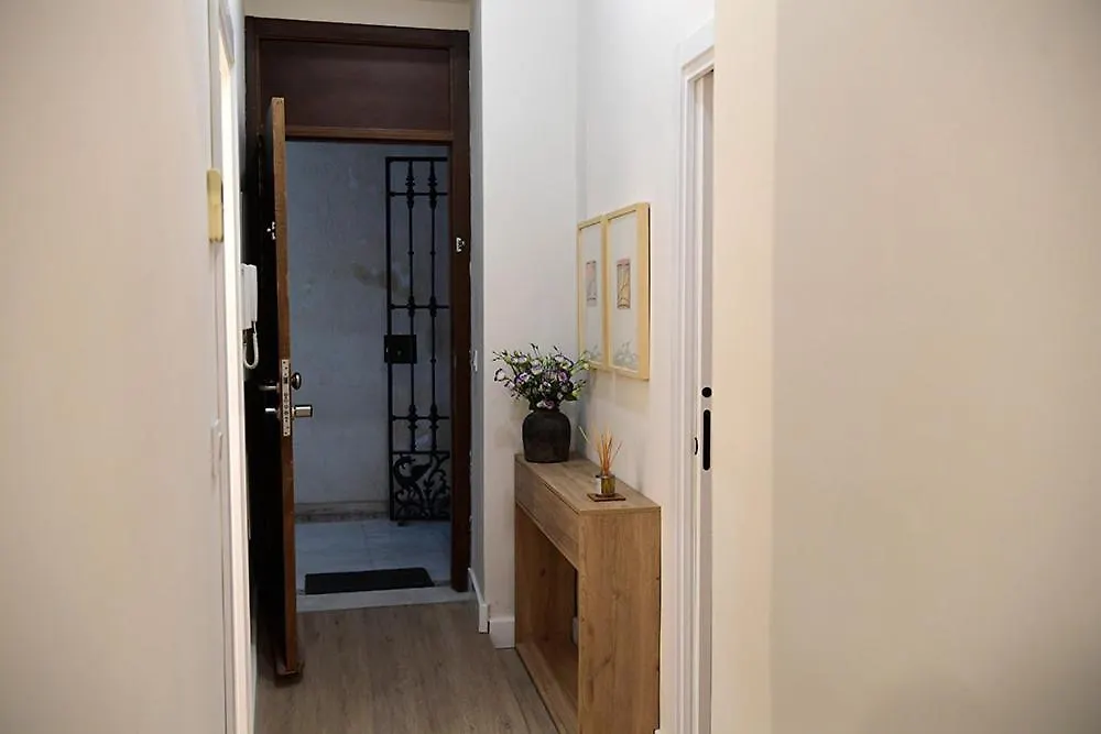Casa Palacio Bustos Tavera Seville Apartment
