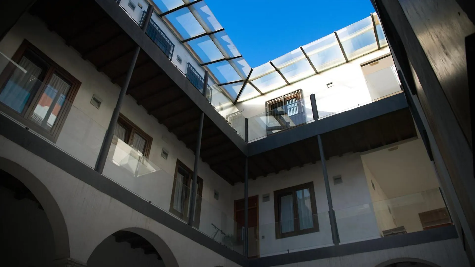 Casa Palacio Bustos Tavera Seville 0*,  Spain